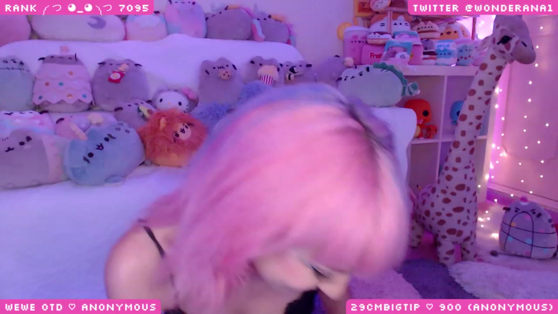 Gallery image thumbnail from WonderAna's myfreecams stream on, 07/13/2023, 22:20 image 1 of 20