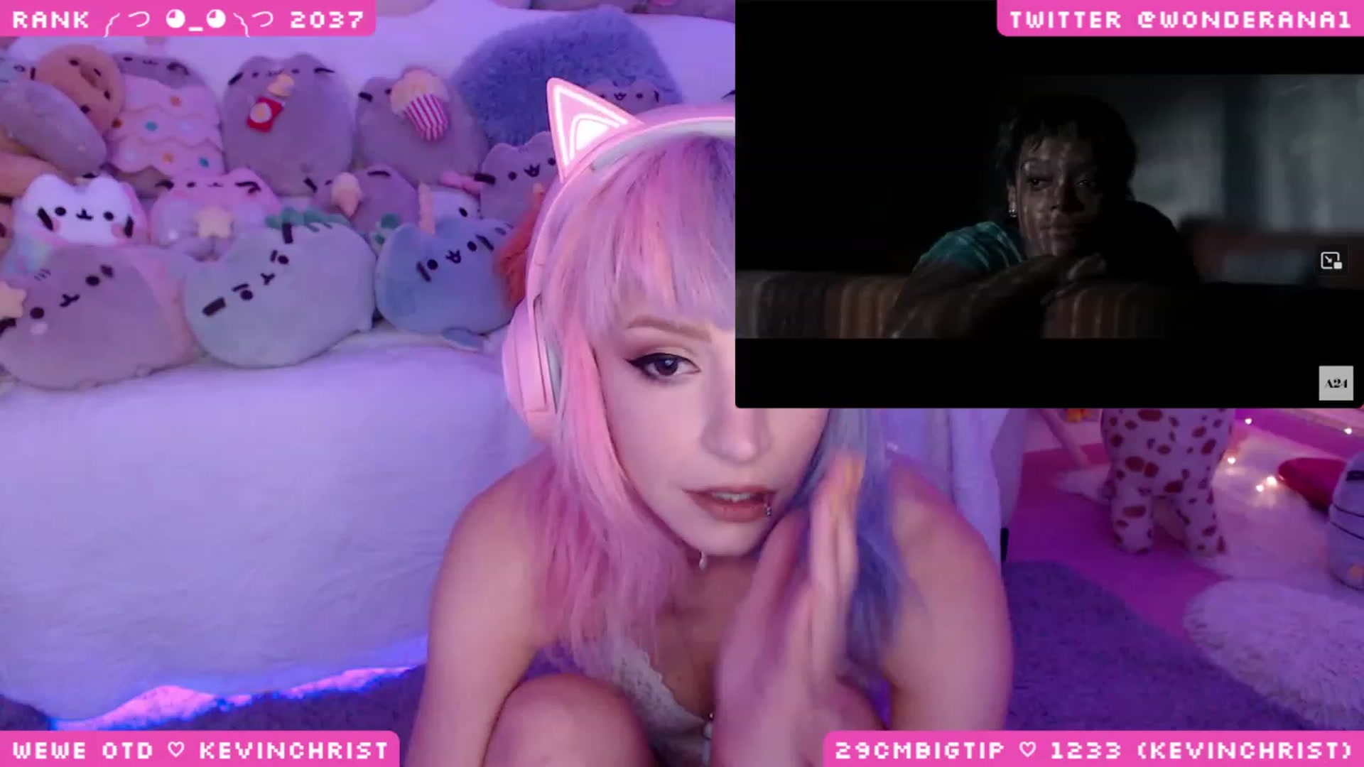 Gallery image thumbnail from WonderAna's myfreecams stream on, 07/17/2023, 01:35 image 14 of 20