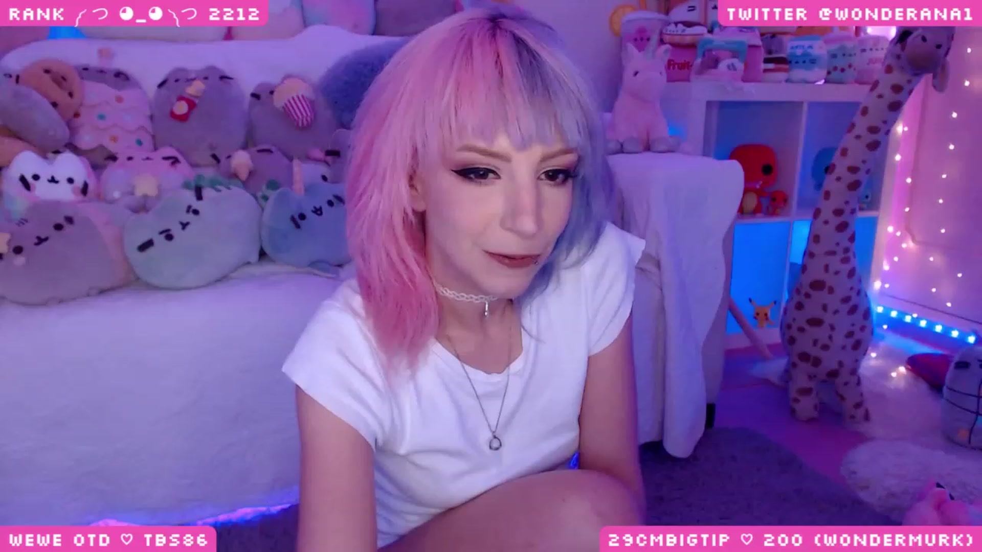 Gallery image thumbnail from WonderAna's myfreecams stream on, 07/17/2023, 01:35 image 7 of 20