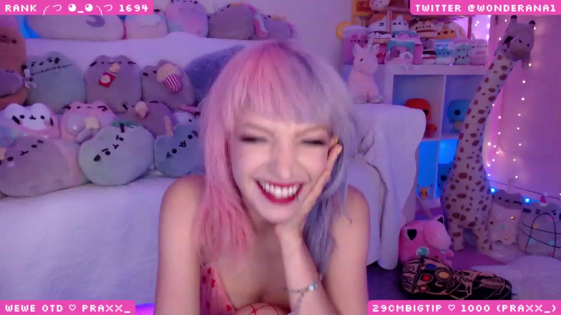 Gallery image thumbnail from WonderAna's myfreecams stream on, 07/17/2023, 22:49 image 17 of 20