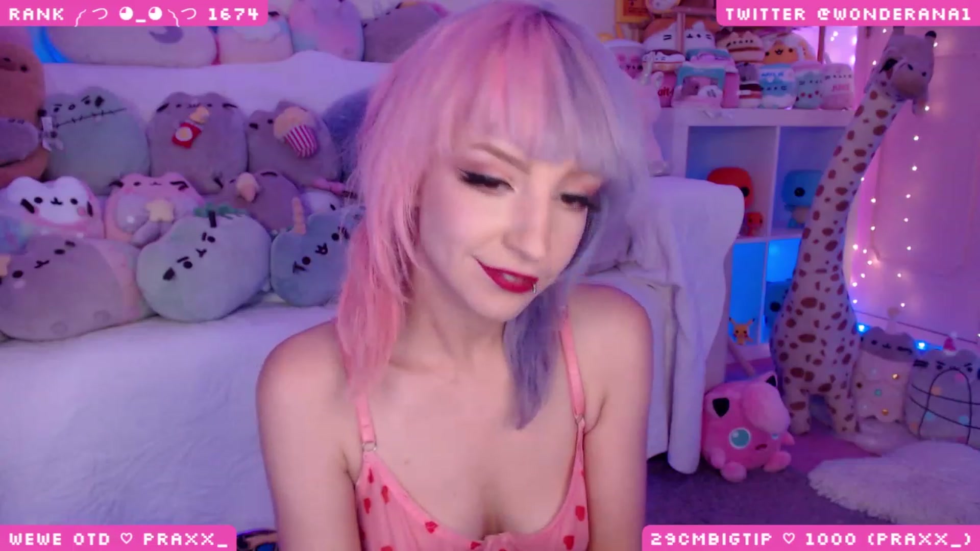 Gallery image thumbnail from WonderAna's myfreecams stream on, 07/18/2023, 24:04 image 16 of 20