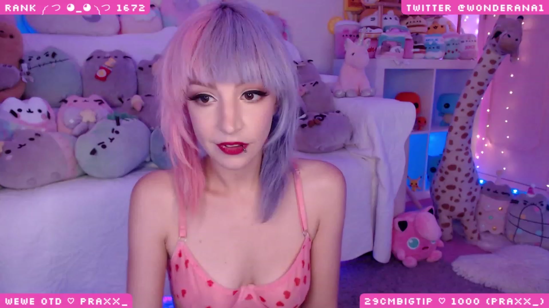 Gallery image thumbnail from WonderAna's myfreecams stream on, 07/18/2023, 24:04 image 6 of 20