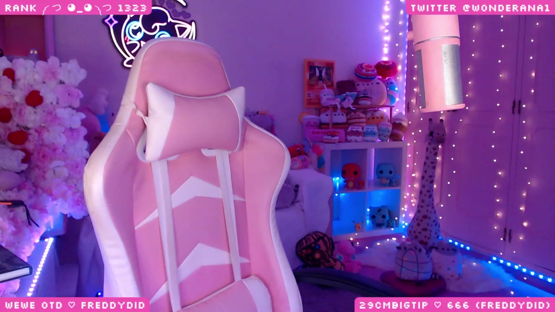 Gallery image thumbnail from WonderAna's myfreecams stream on, 08/02/2023, 22:49 image 9 of 20