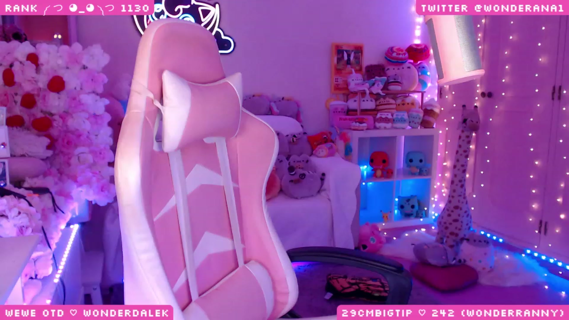 Gallery image thumbnail from WonderAna's myfreecams stream on, 08/04/2023, 24:24 image 13 of 20