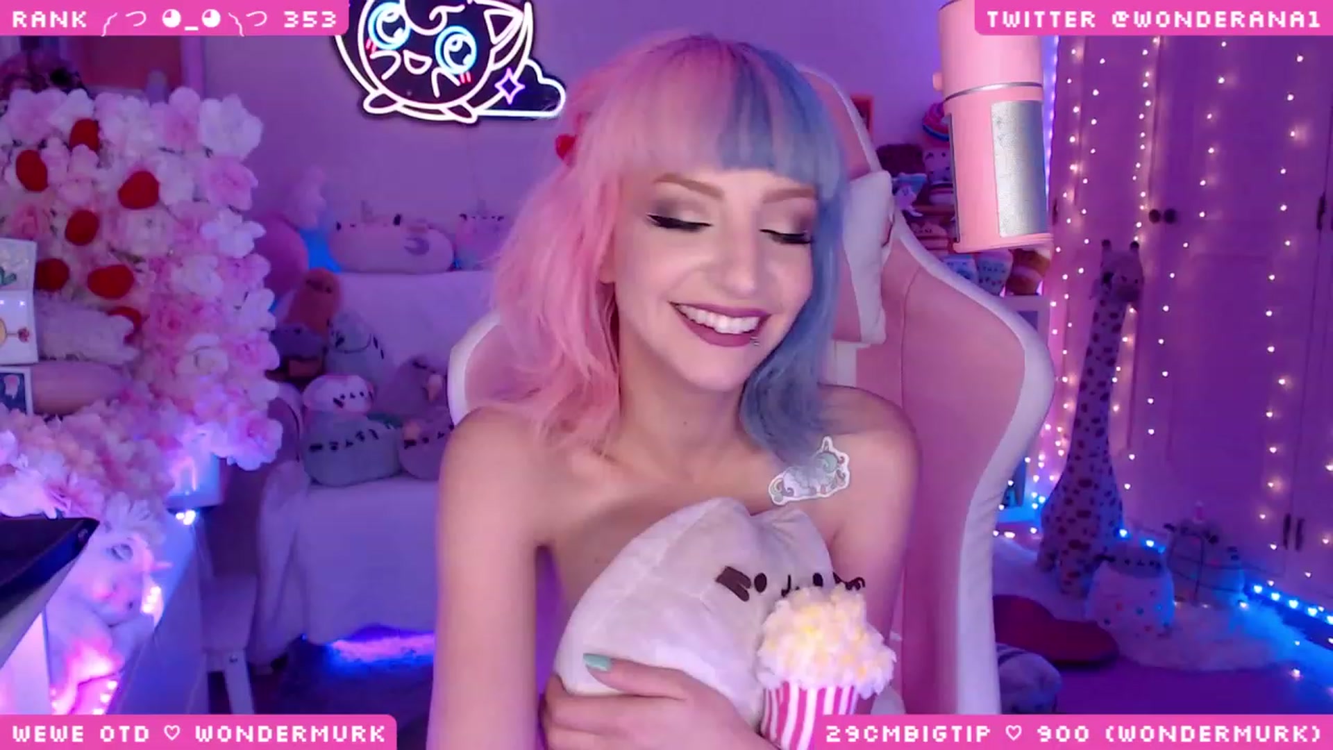 Gallery image thumbnail from WonderAna's myfreecams stream on, 08/06/2023, 01:24 image 15 of 20
