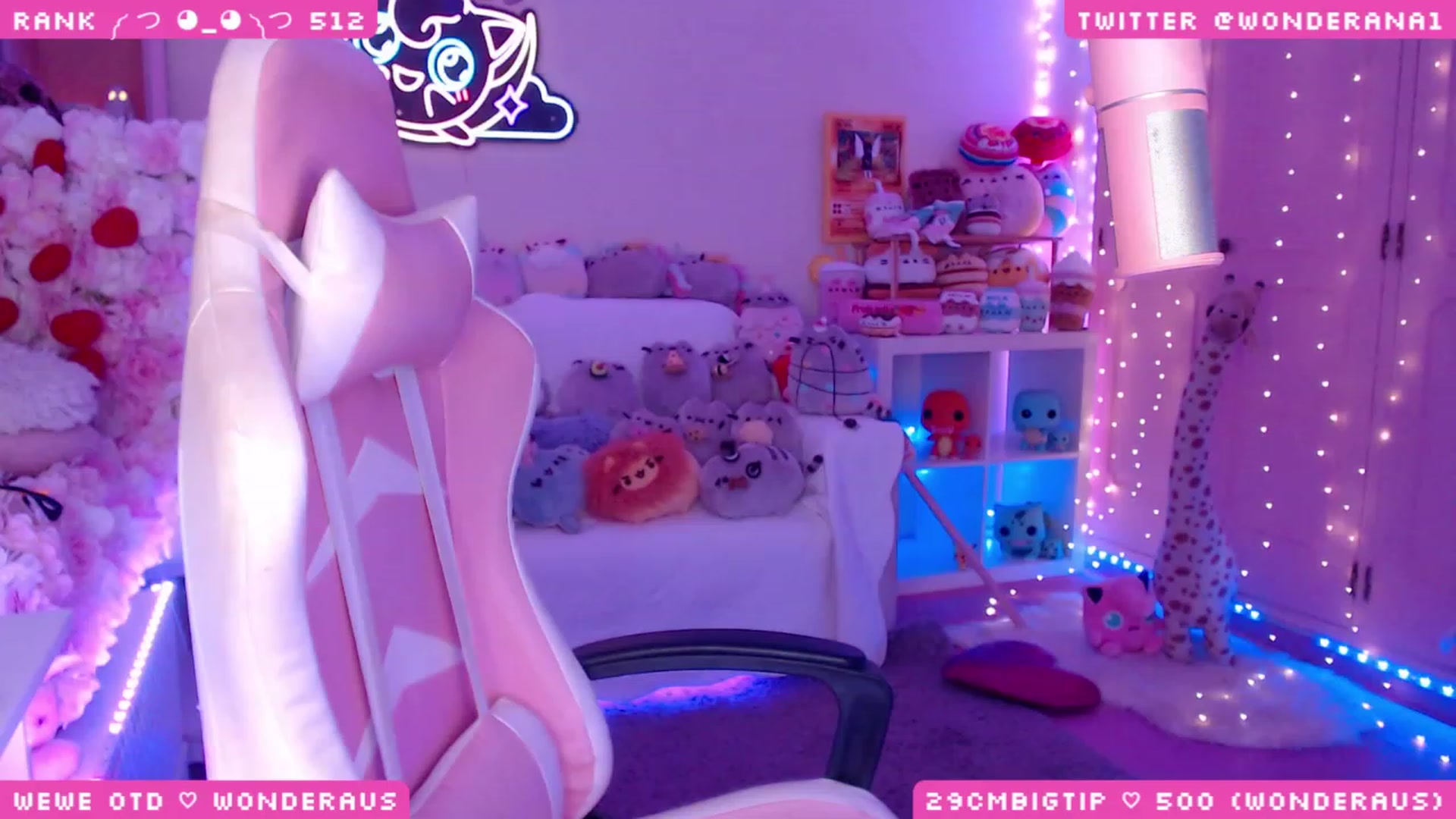 Gallery image thumbnail from WonderAna's myfreecams stream on, 08/14/2023, 22:20 image 9 of 20
