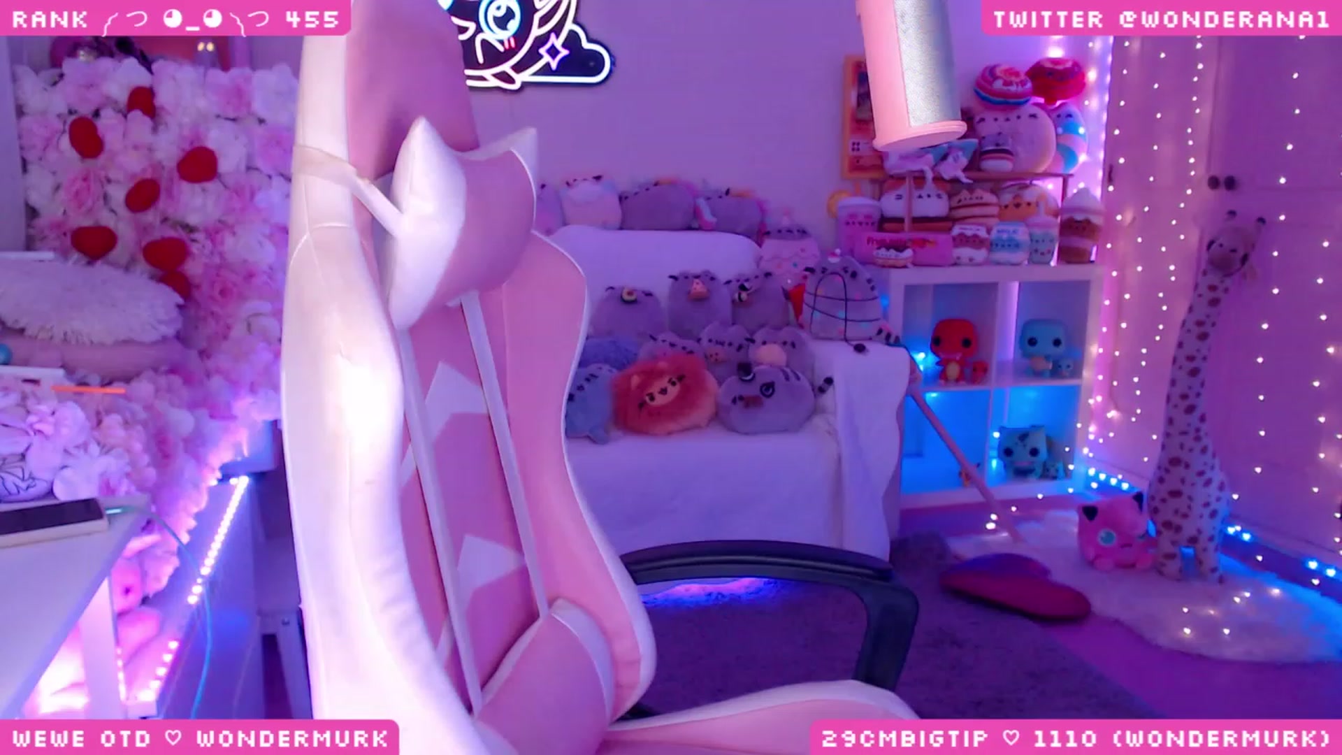 Gallery image thumbnail from WonderAna's myfreecams stream on, 08/15/2023, 24:47 image 9 of 20