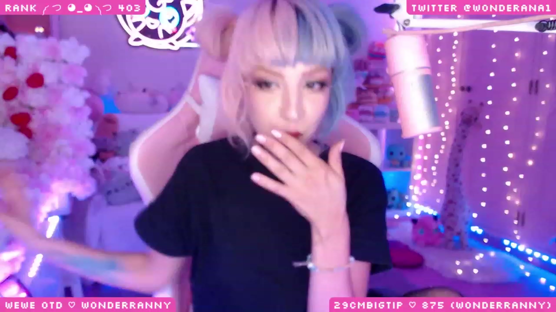 Gallery image thumbnail from WonderAna's myfreecams stream on, 08/18/2023, 24:08 image 3 of 20