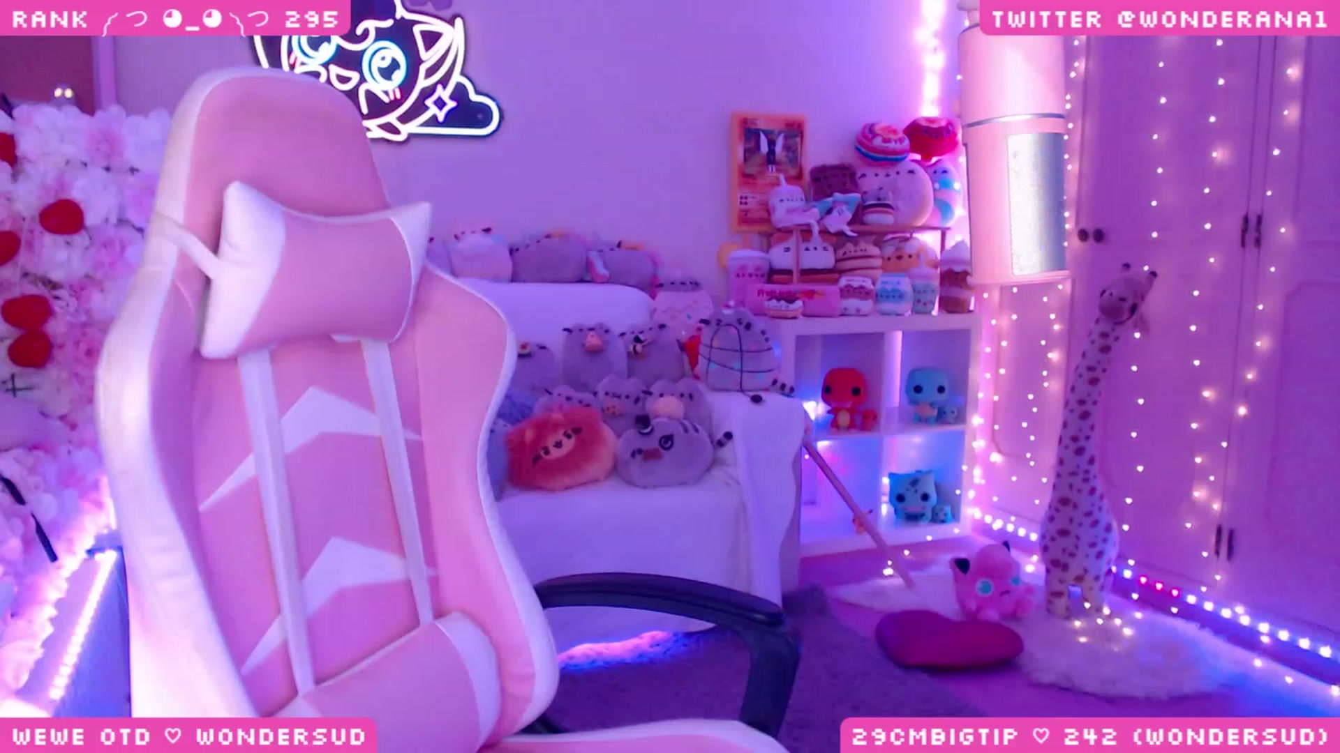 Gallery image thumbnail from WonderAna's myfreecams stream on, 08/26/2023, 02:56 image 5 of 20