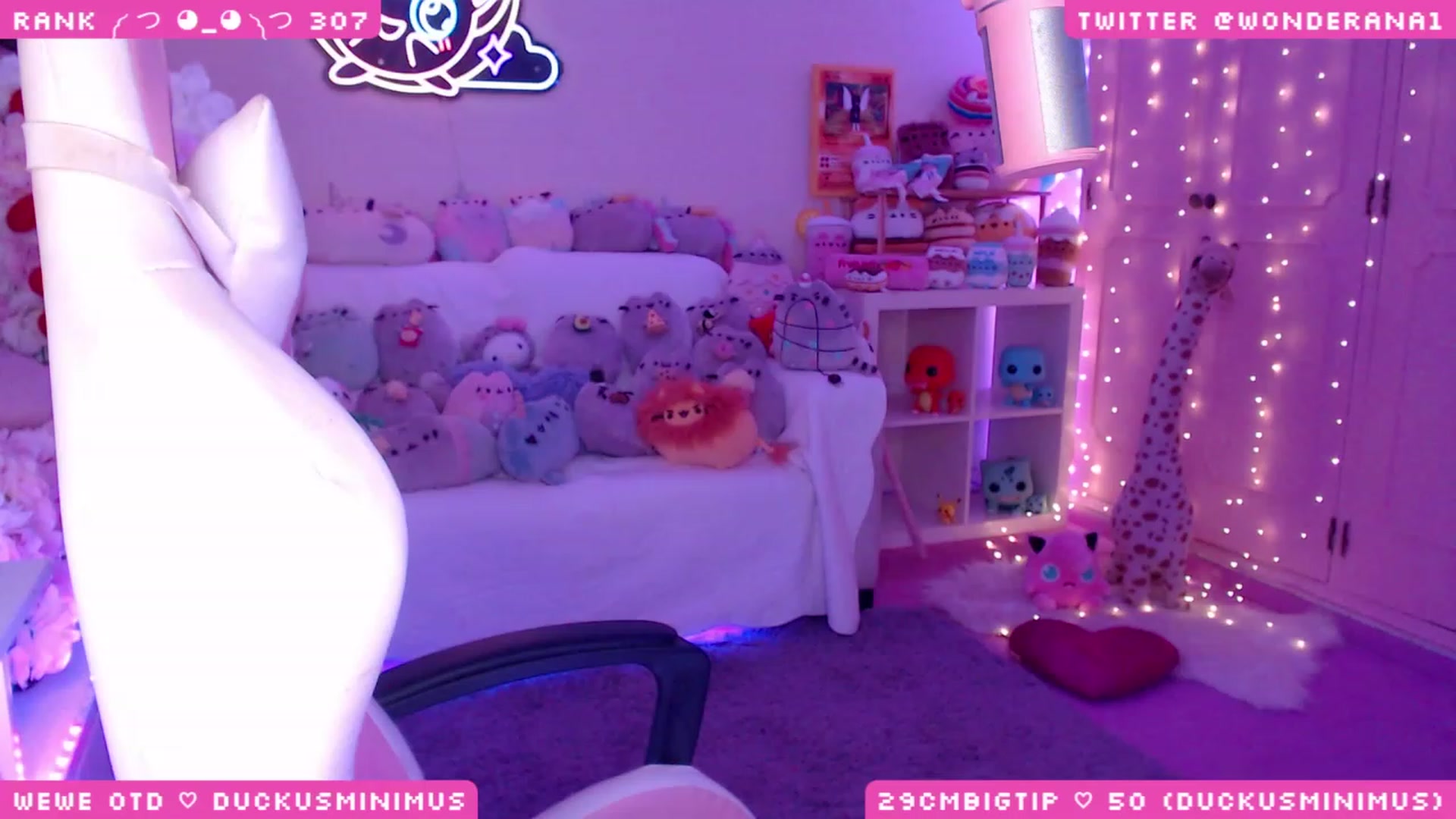 Gallery image thumbnail from WonderAna's myfreecams stream on, 08/29/2023, 23:51 image 7 of 20