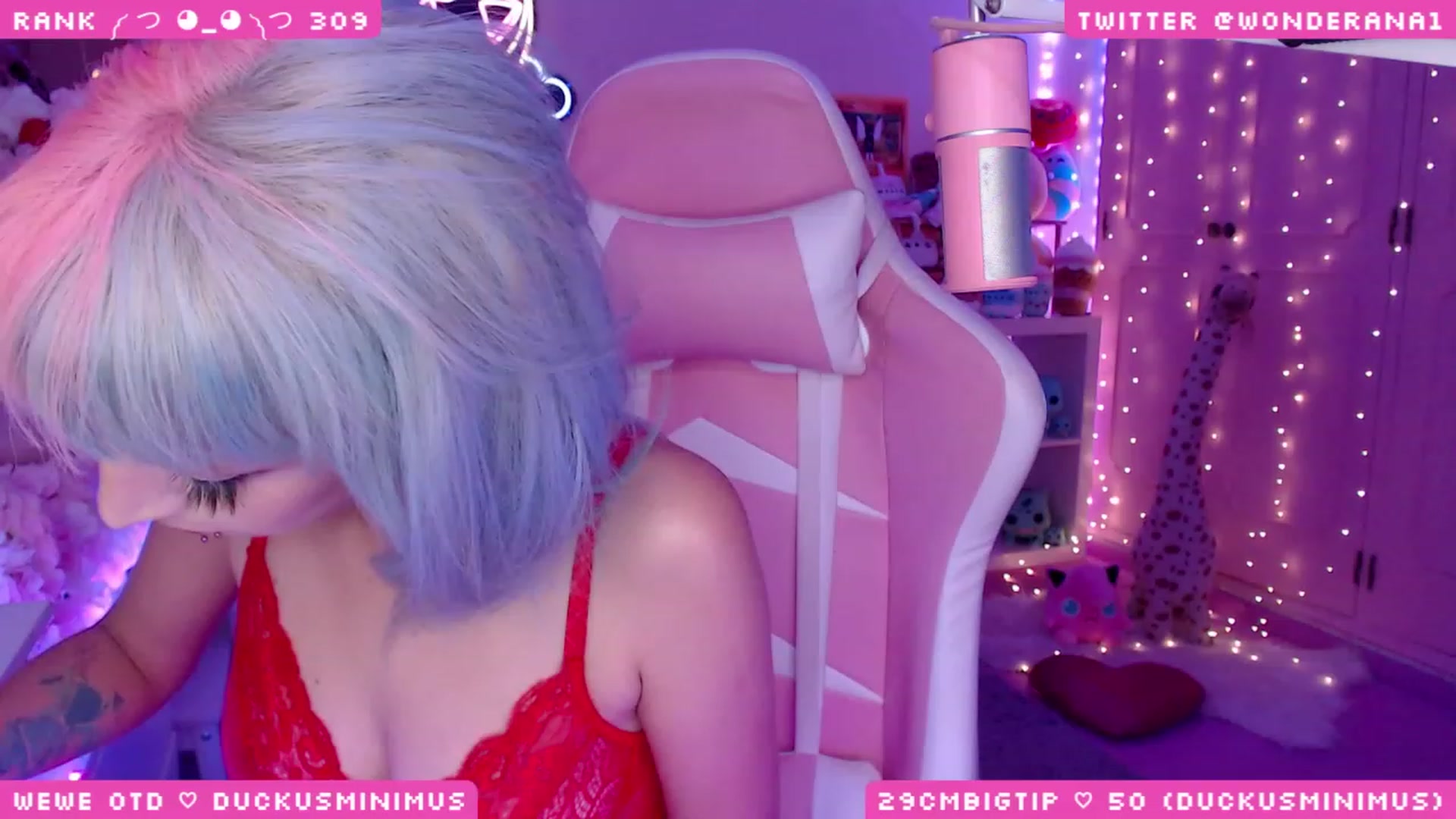 Gallery image thumbnail from WonderAna's myfreecams stream on, 08/29/2023, 23:51 image 12 of 20