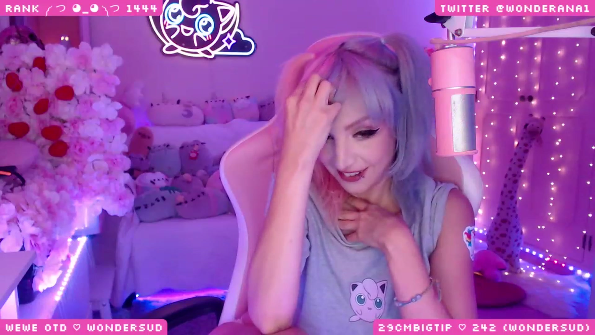 Gallery image thumbnail from WonderAna's myfreecams stream on, 09/05/2023, 24:19 image 17 of 20
