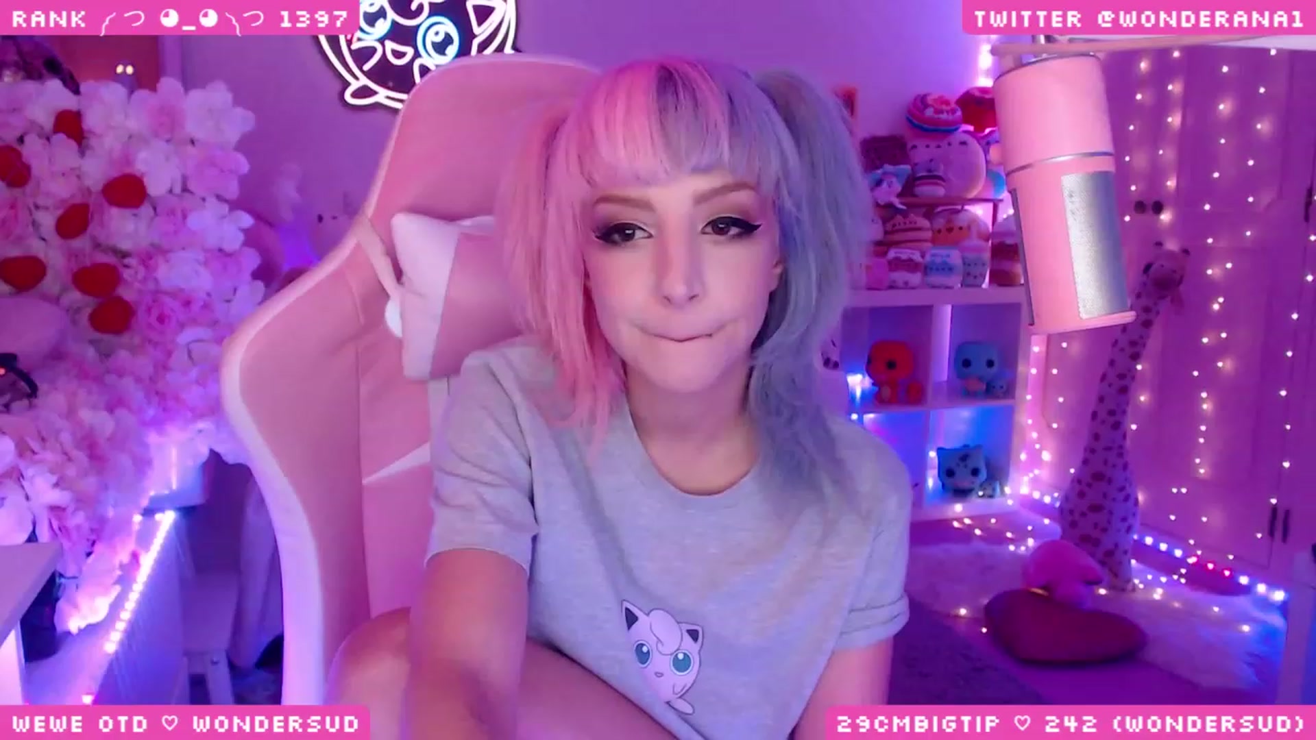 Gallery image thumbnail from WonderAna's myfreecams stream on, 09/05/2023, 24:54 image 11 of 20