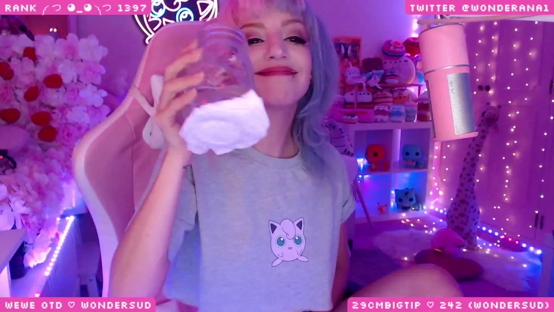 Gallery image thumbnail from WonderAna's myfreecams stream on, 09/05/2023, 24:54 image 12 of 20