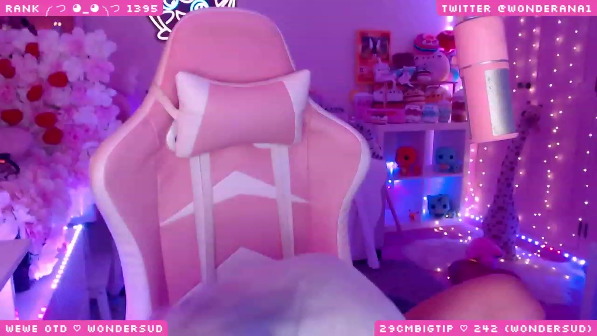 Gallery image thumbnail from WonderAna's myfreecams stream on, 09/05/2023, 24:54 image 1 of 20