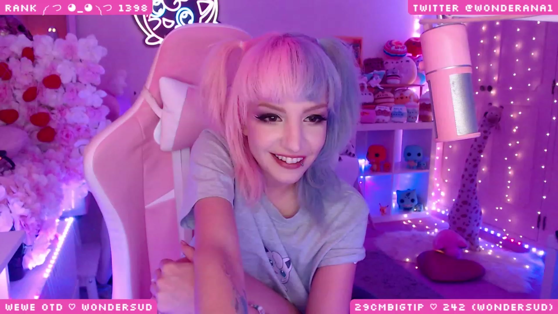 Gallery image thumbnail from WonderAna's myfreecams stream on, 09/05/2023, 24:54 image 17 of 20