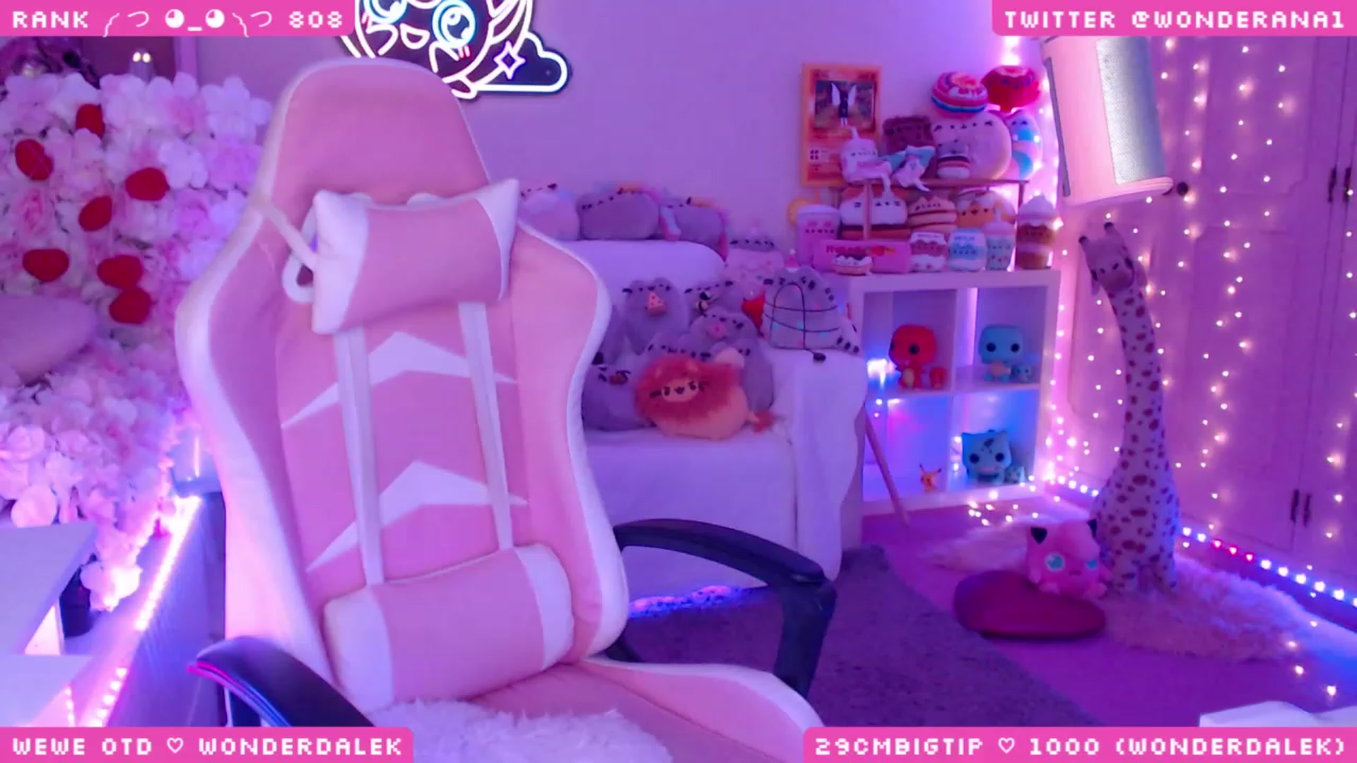 Gallery image thumbnail from WonderAna's myfreecams stream on, 09/15/2023, 01:46 image 9 of 20