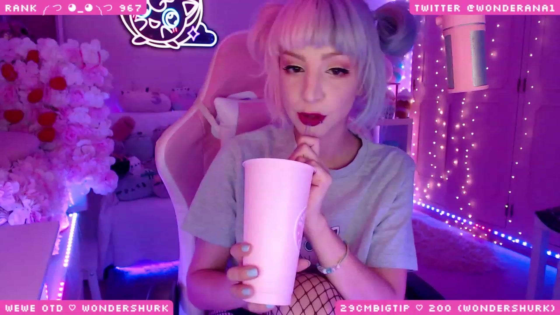 Gallery image thumbnail from WonderAna's myfreecams stream on, 09/25/2023, 23:40 image 3 of 20