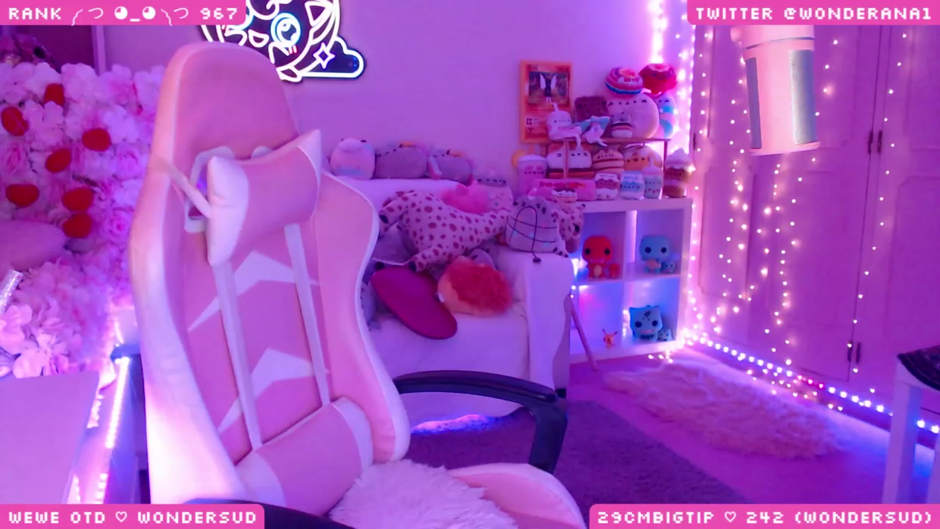 Gallery image thumbnail from WonderAna's myfreecams stream on, 09/25/2023, 23:40 image 4 of 20