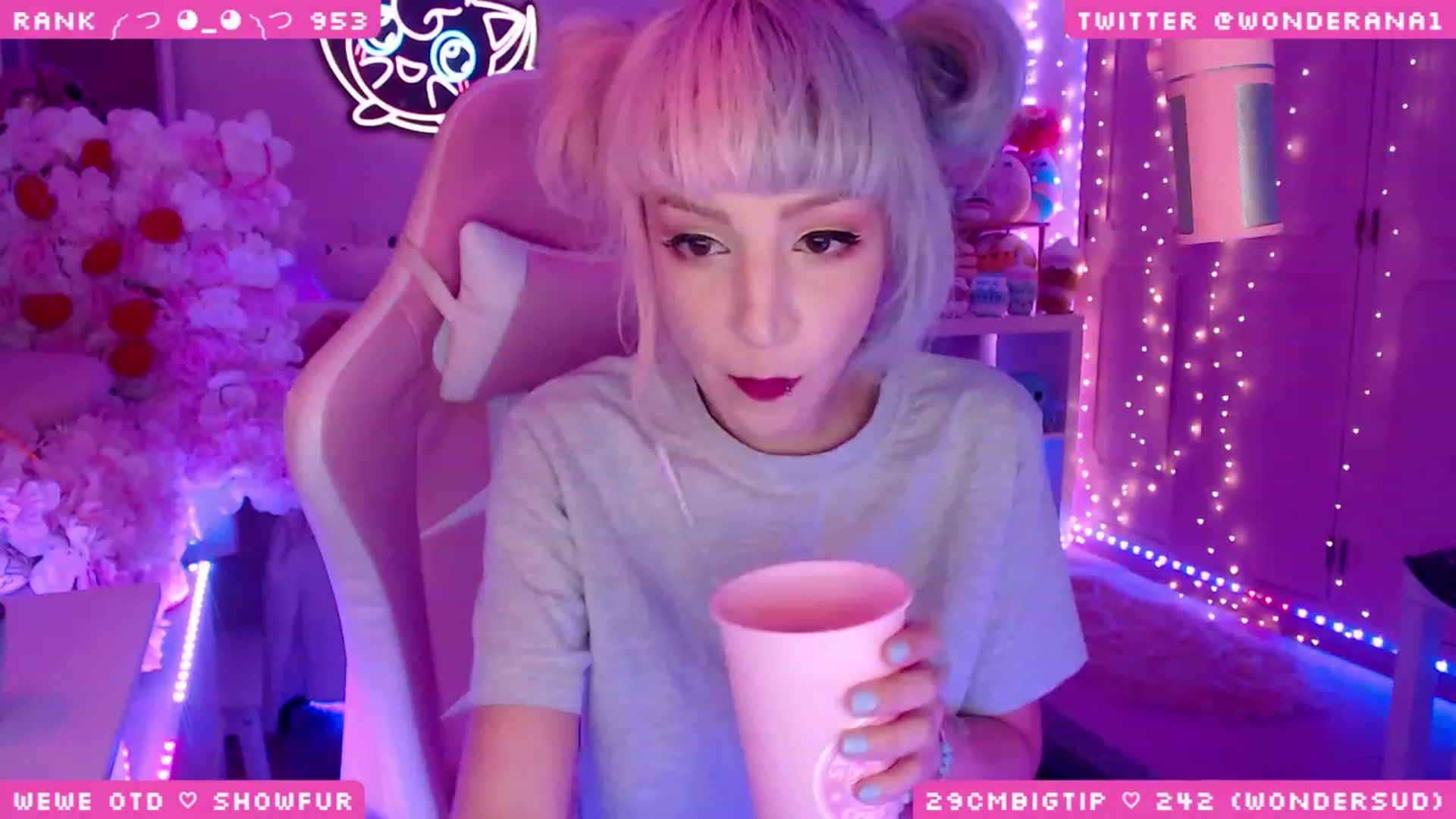 Gallery image thumbnail from WonderAna's myfreecams stream on, 09/26/2023, 24:01 image 14 of 20