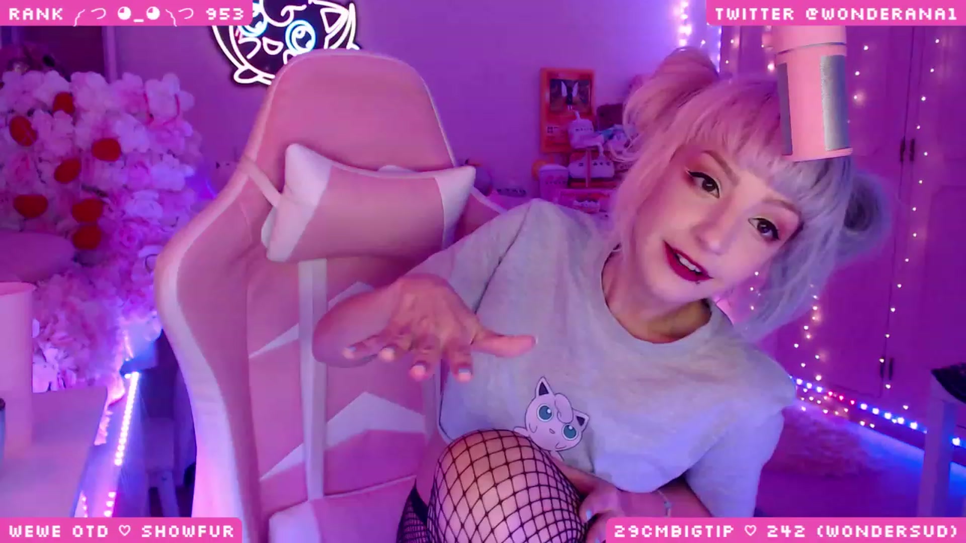 Gallery image thumbnail from WonderAna's myfreecams stream on, 09/26/2023, 24:01 image 11 of 20