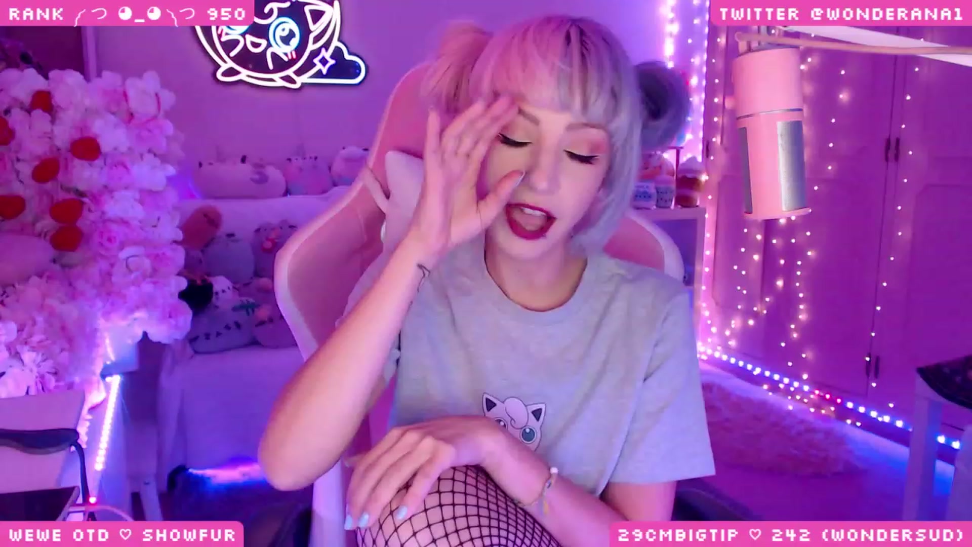 Gallery image thumbnail from WonderAna's myfreecams stream on, 09/26/2023, 01:14 image 16 of 20