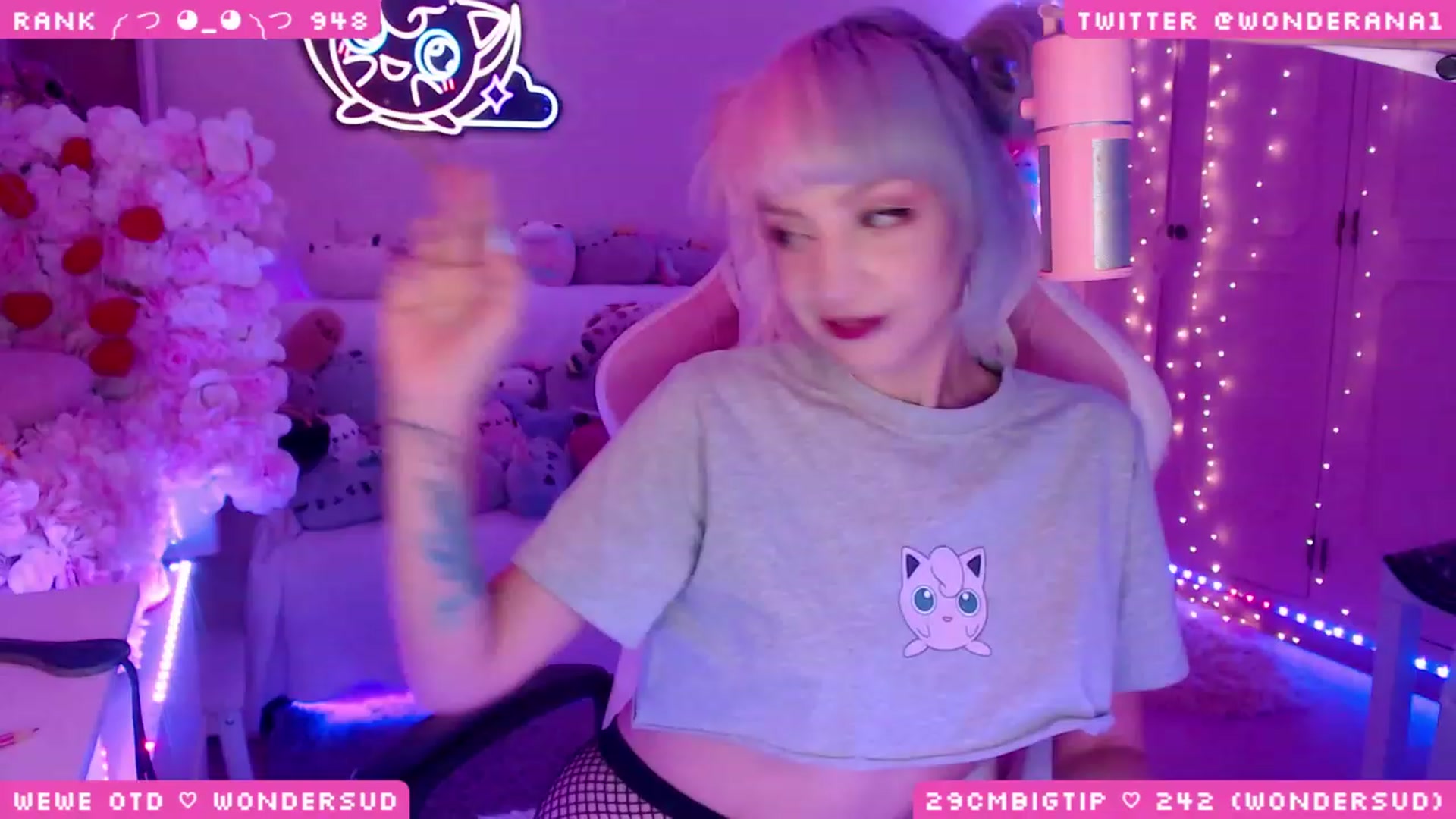 Gallery image thumbnail from WonderAna's myfreecams stream on, 09/26/2023, 01:48 image 17 of 20