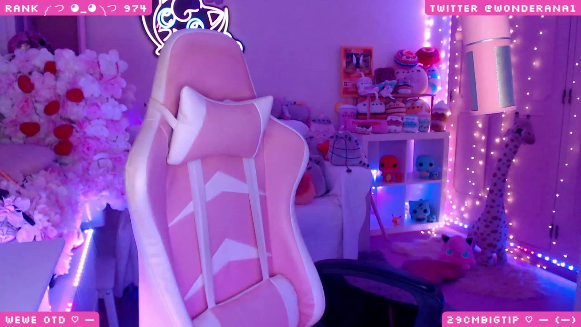 Gallery image thumbnail from WonderAna's myfreecams stream on, 09/26/2023, 23:39 image 4 of 20