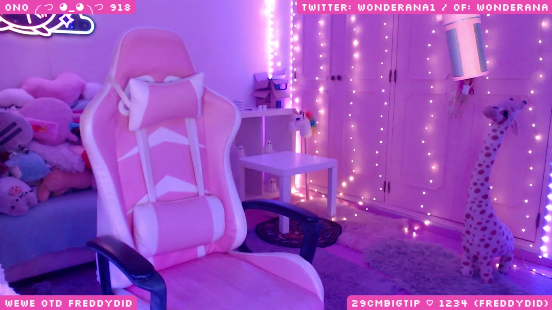 Gallery image thumbnail from WonderAna's myfreecams stream on, 11/07/2023, 24:39 image 15 of 20