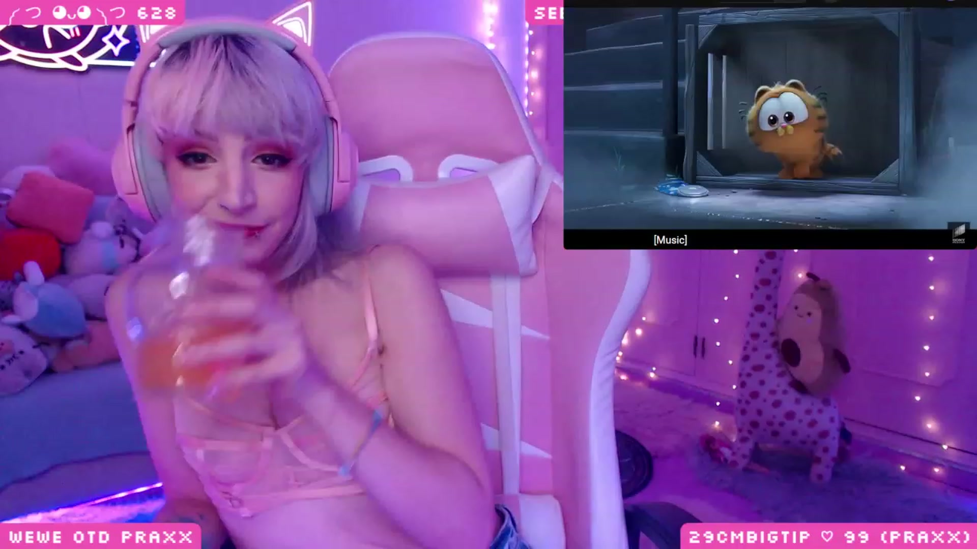 Gallery image thumbnail from WonderAna's myfreecams stream on, 11/14/2023, 03:04 image 18 of 20