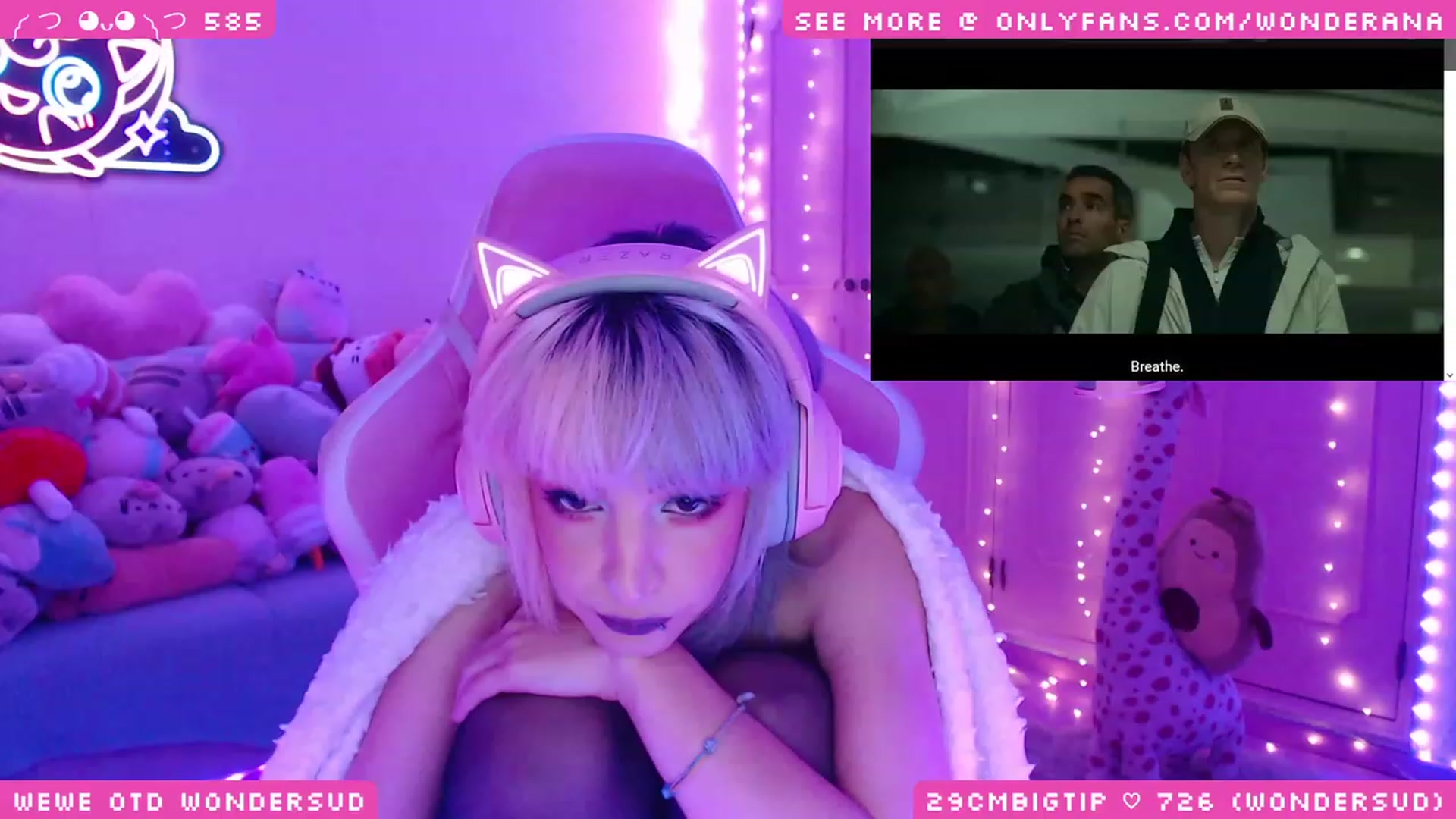 Gallery image thumbnail from WonderAna's myfreecams stream on, 11/19/2023, 02:40 image 19 of 20