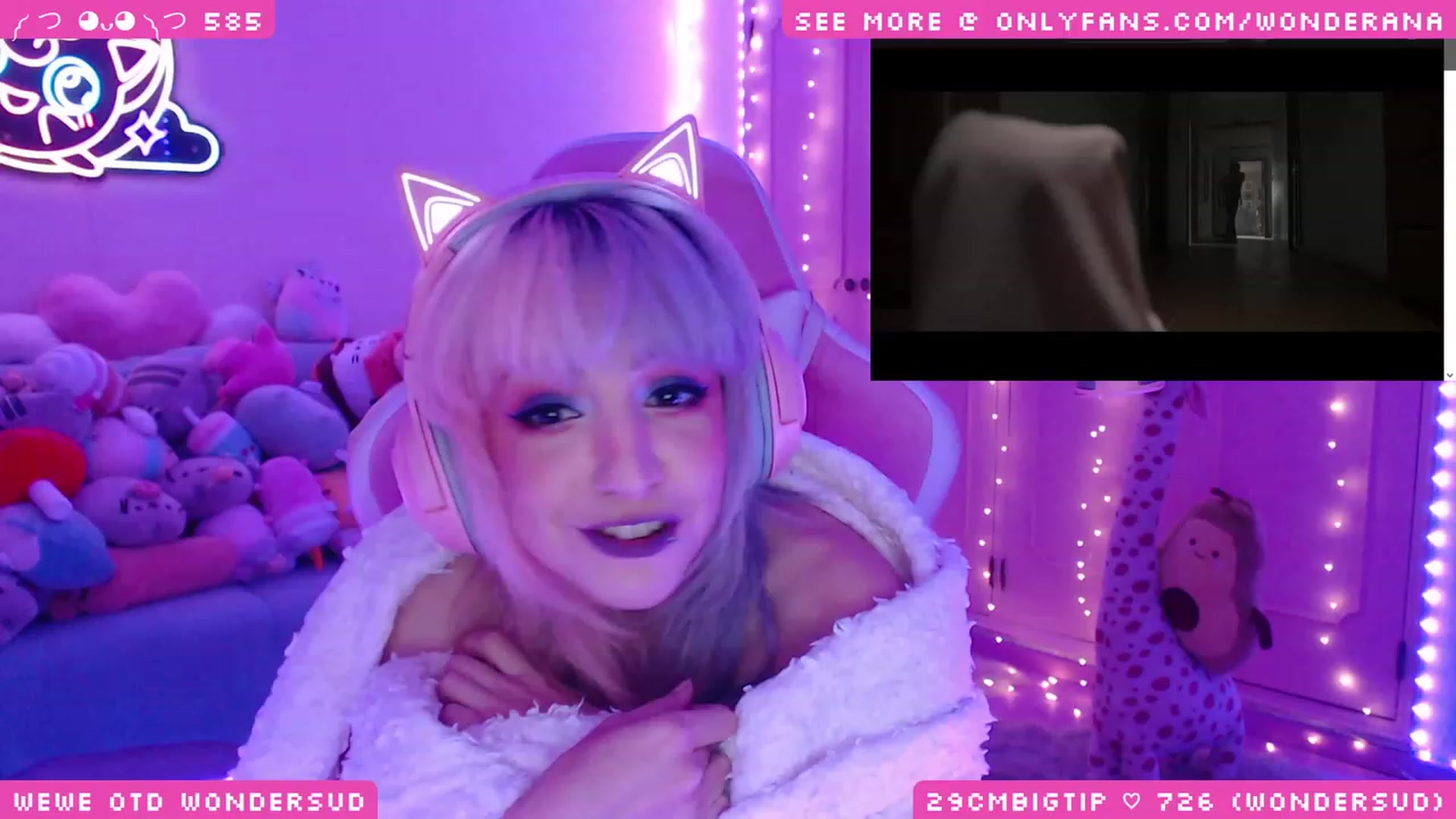 Gallery image thumbnail from WonderAna's myfreecams stream on, 11/19/2023, 02:40 image 17 of 20
