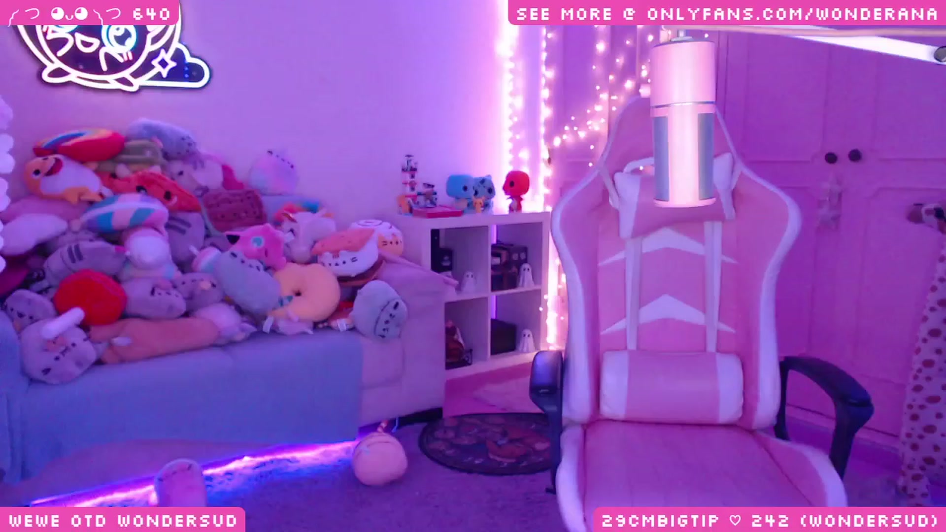 Gallery image thumbnail from WonderAna's myfreecams stream on, 11/26/2023, 01:26 image 1 of 20