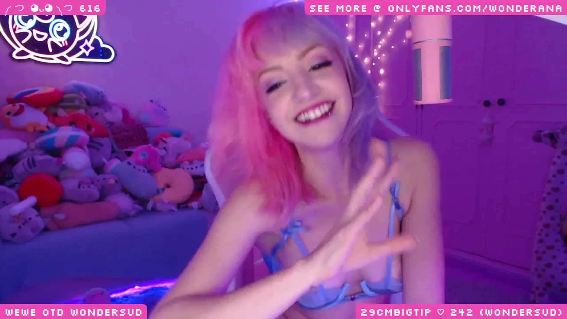 Gallery image thumbnail from WonderAna's myfreecams stream on, 11/26/2023, 03:07 image 17 of 20
