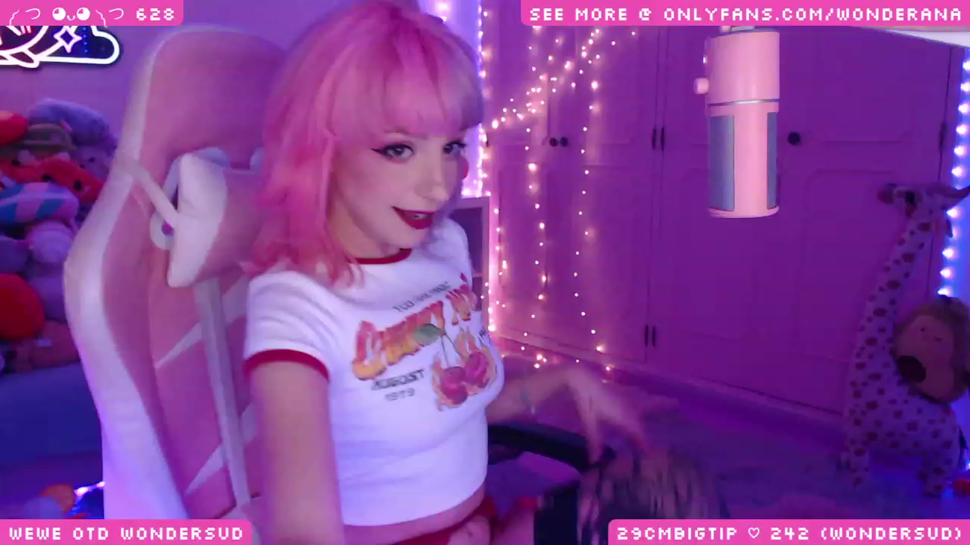 Gallery image thumbnail from WonderAna's myfreecams stream on, 11/27/2023, 01:34 image 20 of 20