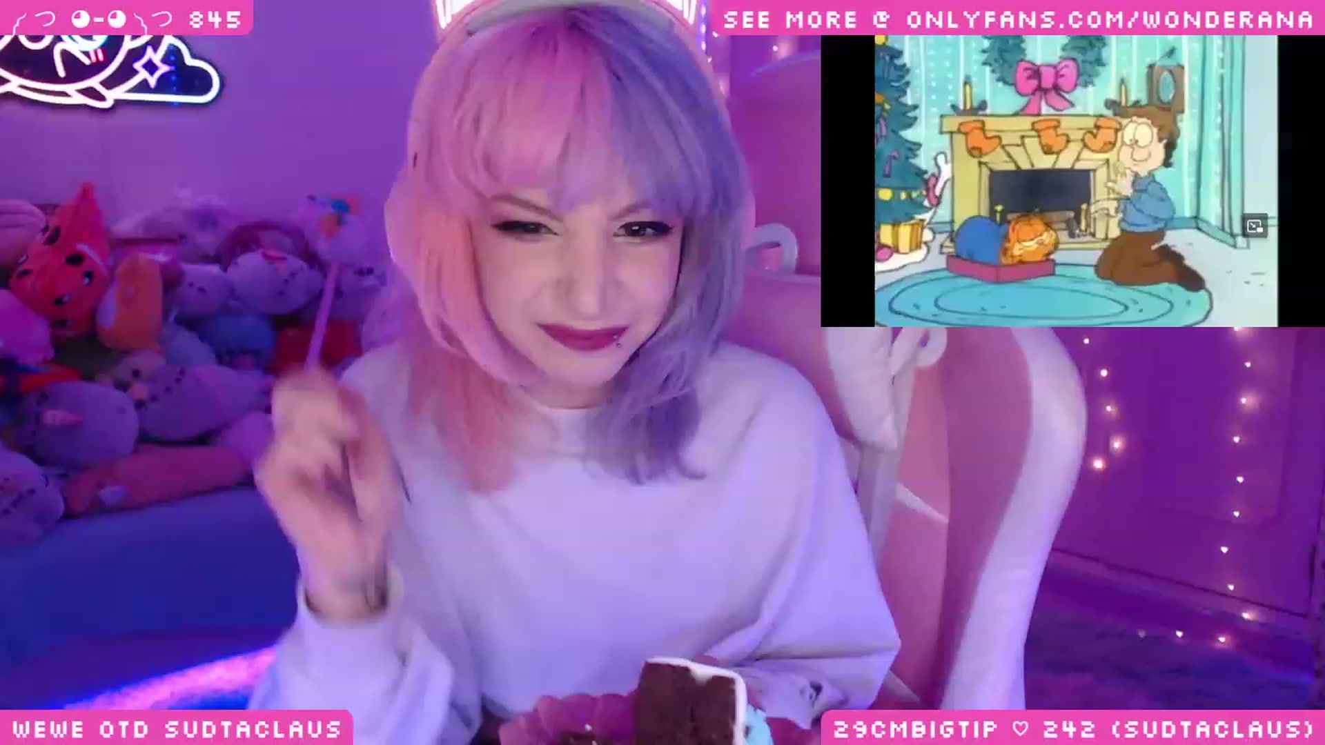 Gallery image thumbnail from WonderAna's myfreecams stream on, 12/12/2023, 24:50 image 19 of 20