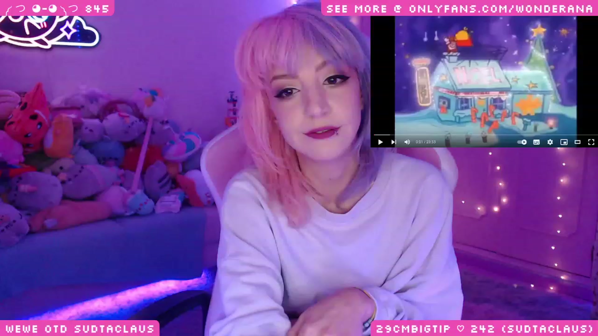 Gallery image thumbnail from WonderAna's myfreecams stream on, 12/12/2023, 24:50 image 6 of 20