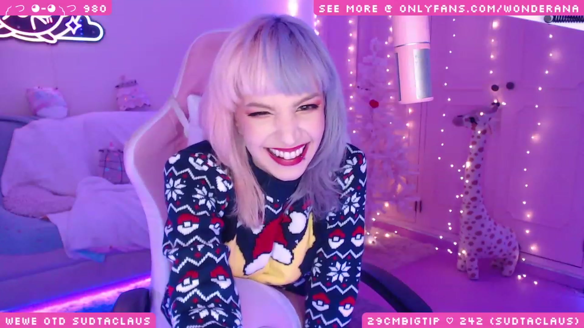 Gallery image thumbnail from WonderAna's myfreecams stream on, 12/18/2023, 01:37 image 4 of 20