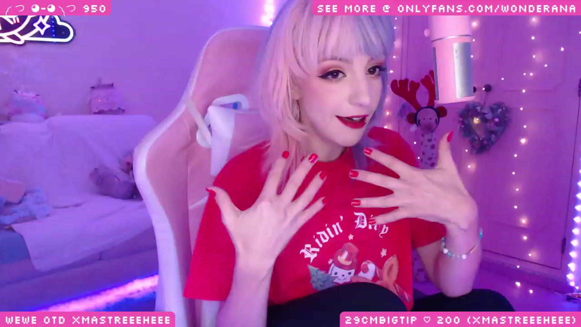 Gallery image thumbnail from WonderAna's myfreecams stream on, 12/19/2023, 03:08 image 7 of 20