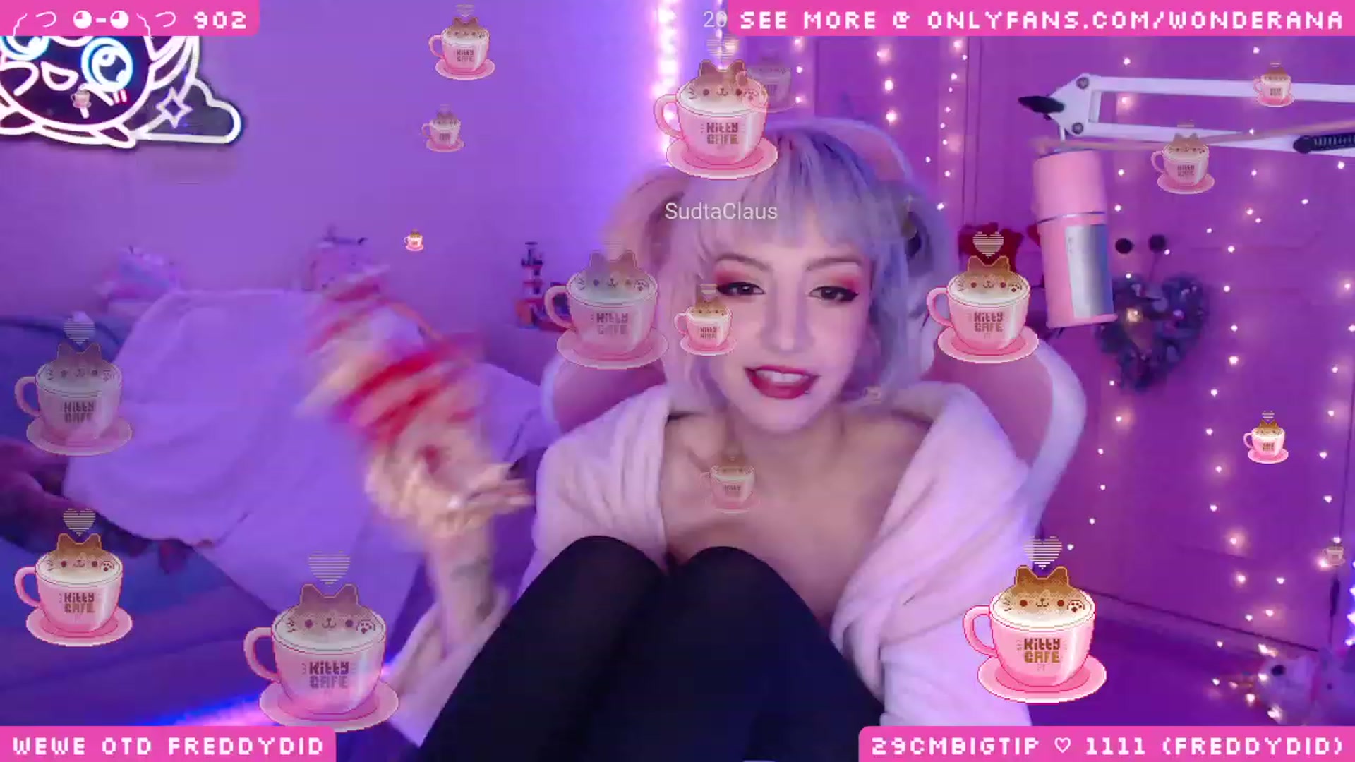 Gallery image thumbnail from WonderAna's myfreecams stream on, 12/21/2023, 03:45 image 18 of 20