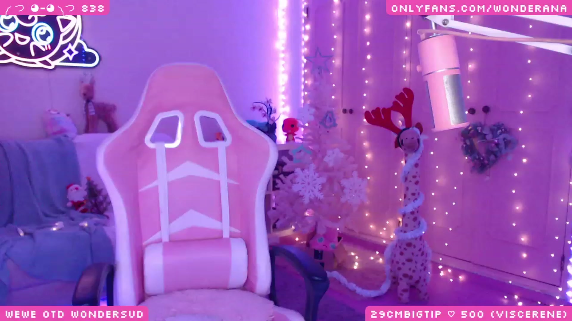 Gallery image thumbnail from WonderAna's myfreecams stream on, 12/27/2023, 03:37 image 17 of 20