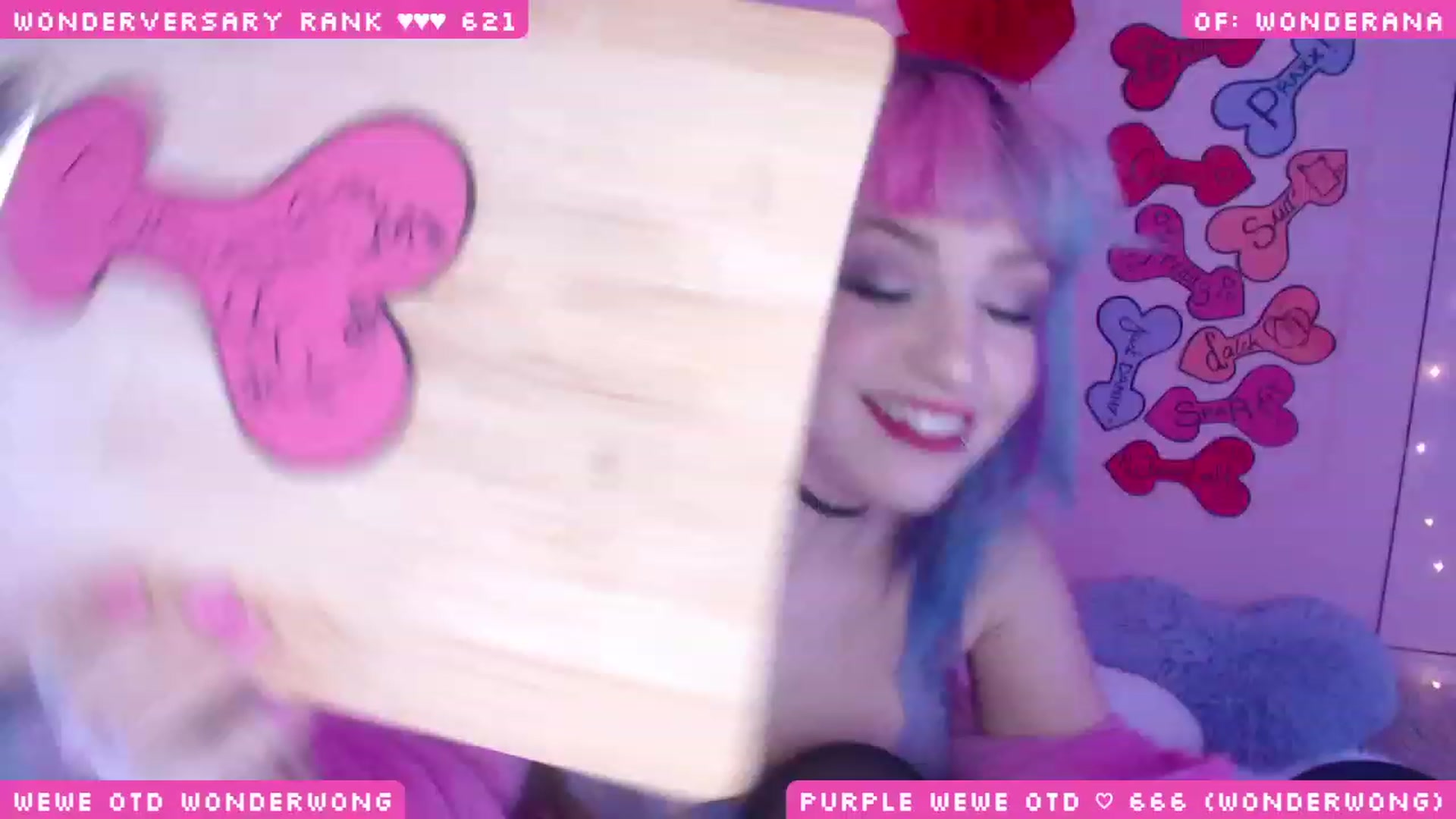Gallery image thumbnail from WonderAna's myfreecams stream on, 02/16/2024, 05:05 image 4 of 20