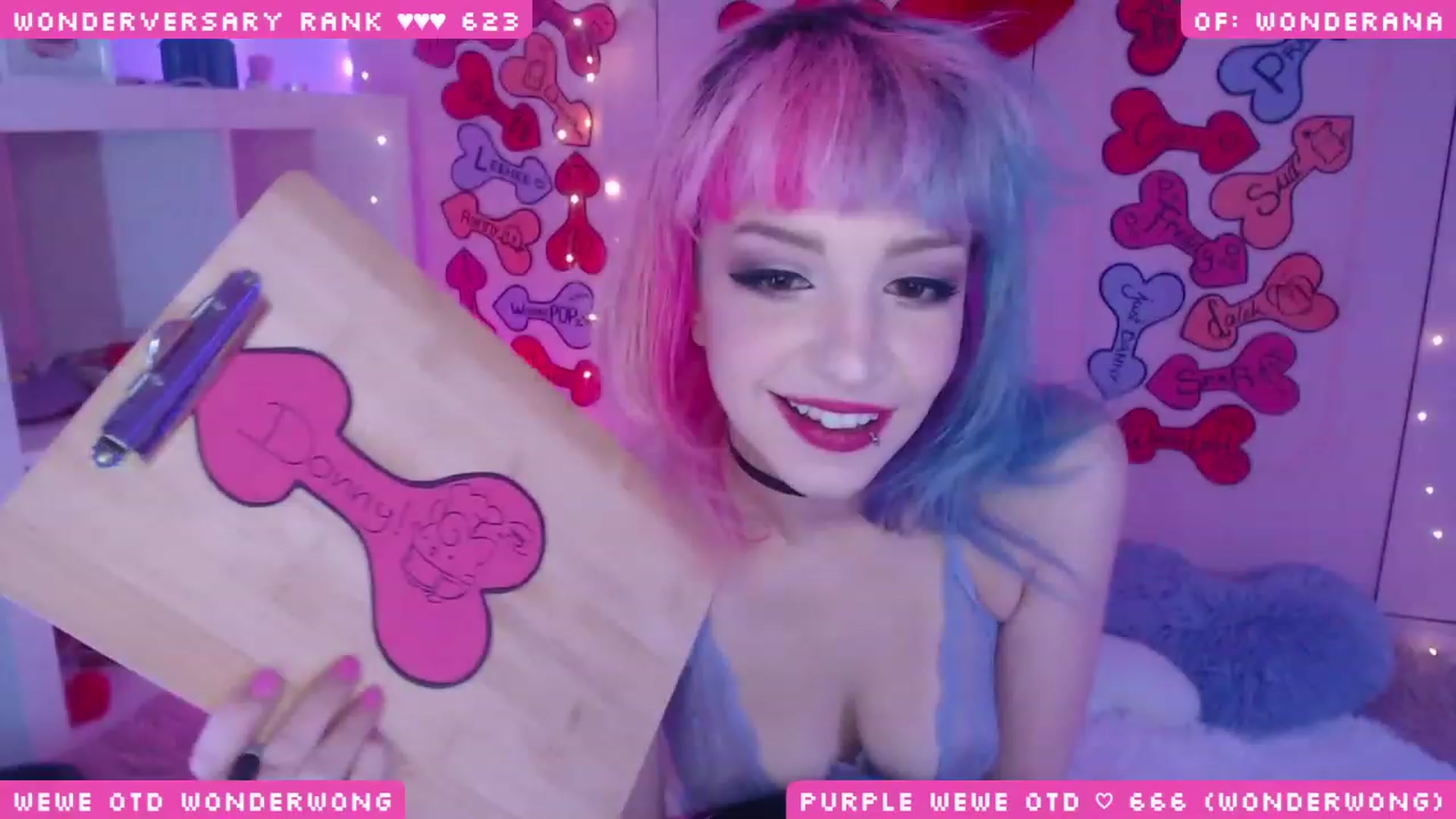 Gallery image thumbnail from WonderAna's myfreecams stream on, 02/16/2024, 05:05 image 1 of 20