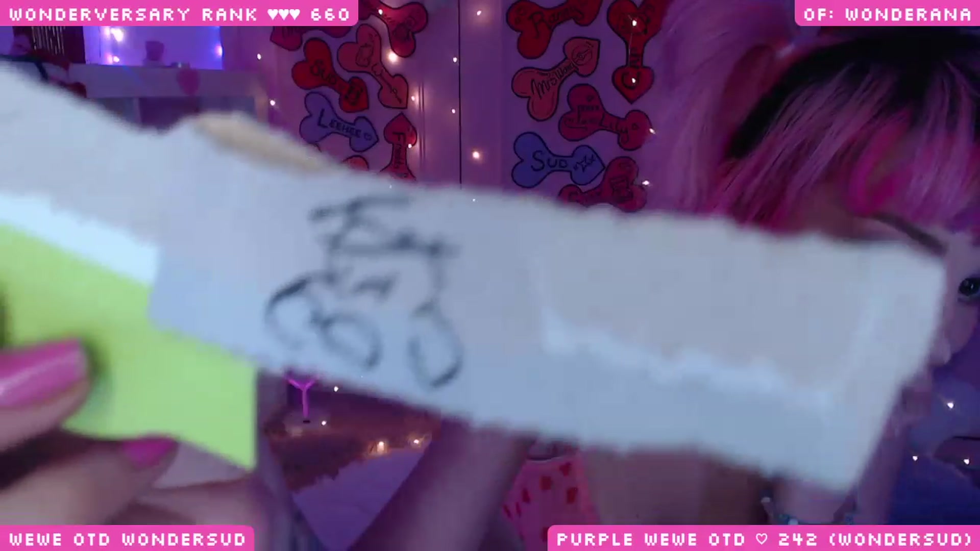 Gallery image thumbnail from WonderAna's myfreecams stream on, 02/19/2024, 01:53 image 17 of 20