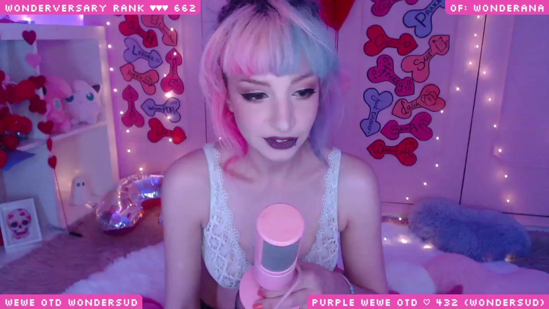 Gallery image thumbnail from WonderAna's myfreecams stream on, 02/26/2024, 01:20 image 16 of 20