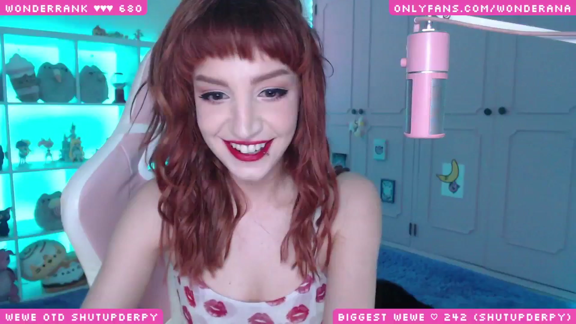 Gallery image thumbnail from WonderAna's myfreecams stream on, 07/29/2024, 24:04 image 17 of 20