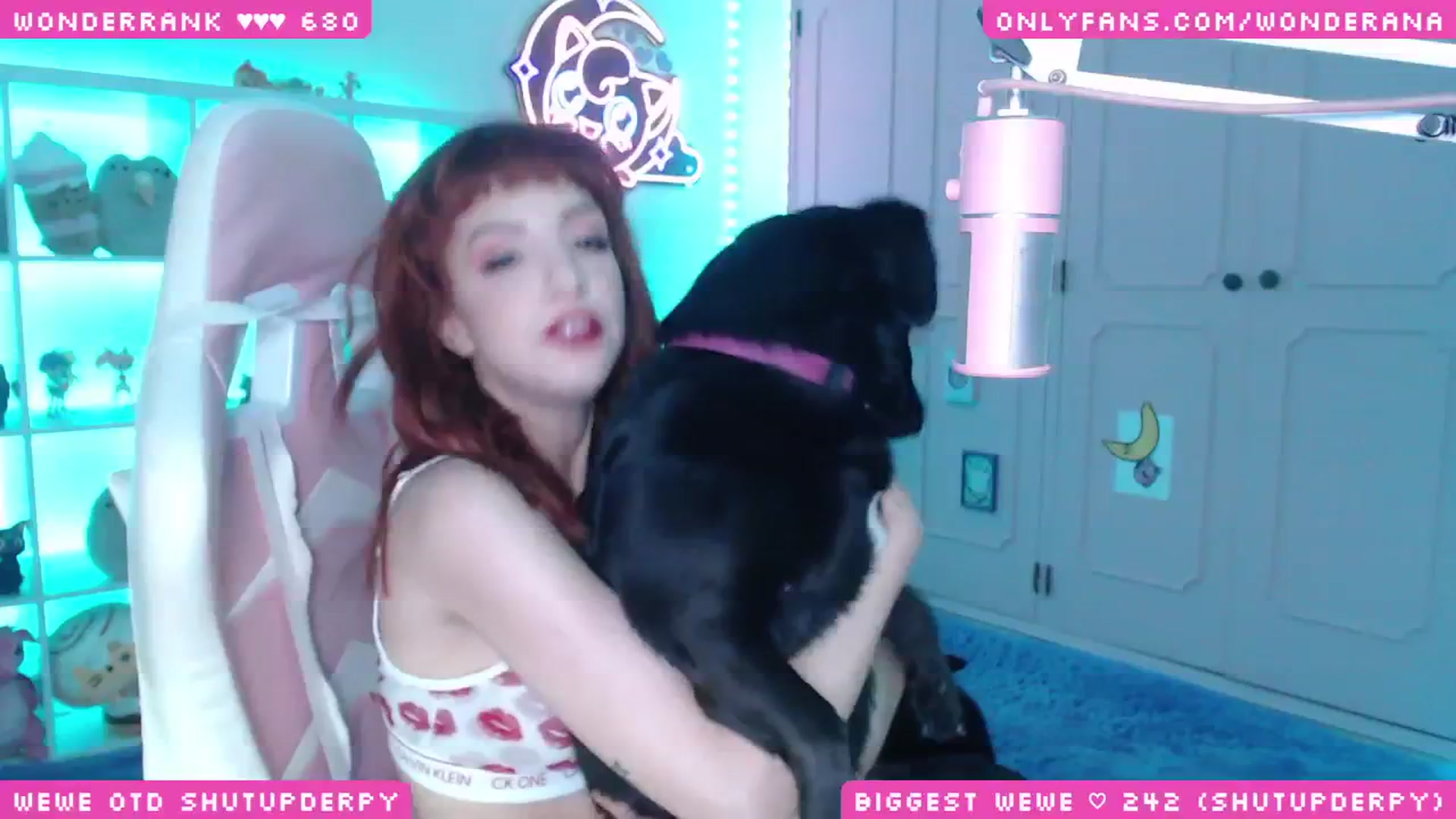 Gallery image thumbnail from WonderAna's myfreecams stream on, 07/29/2024, 24:04 image 14 of 20