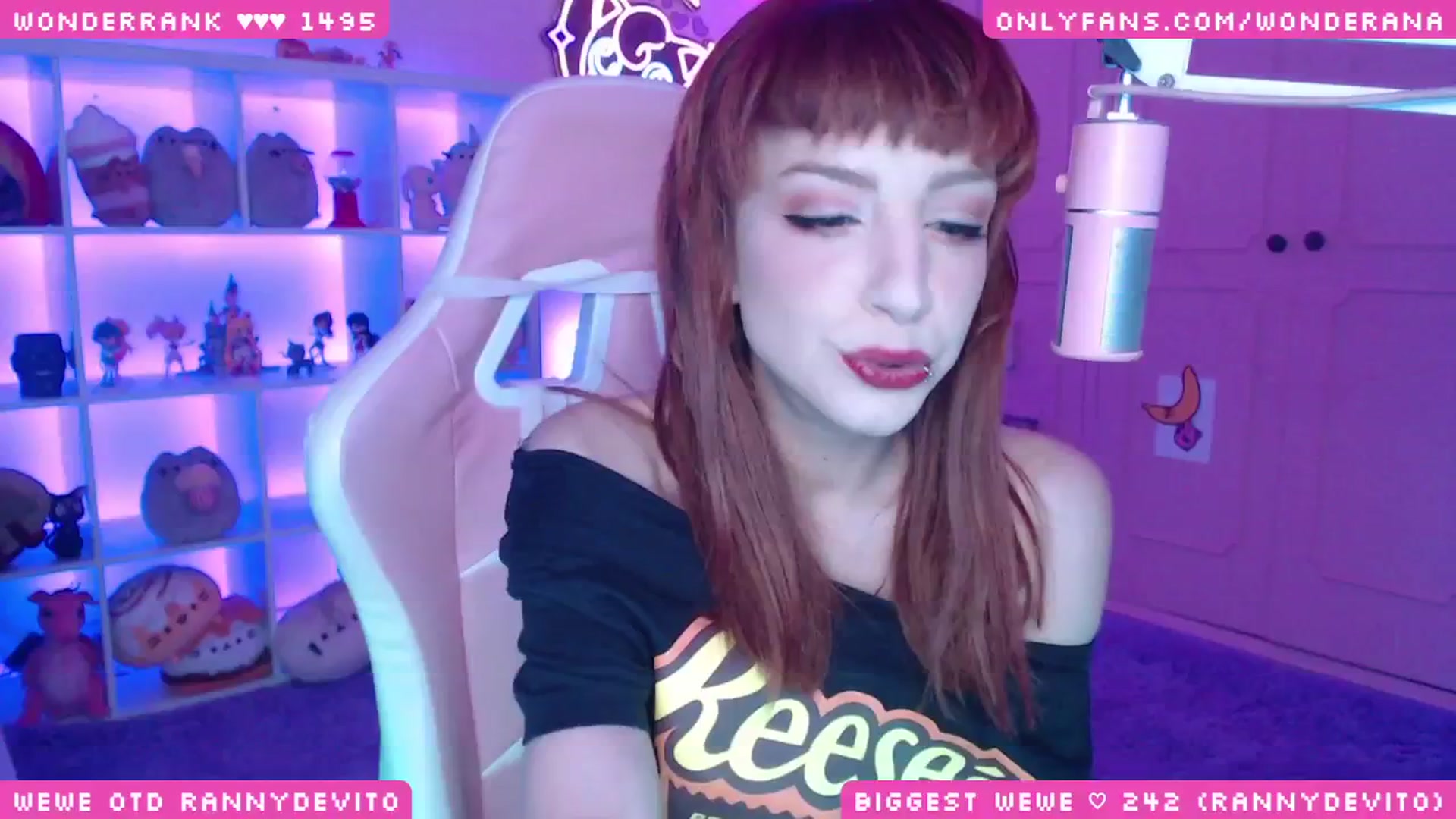 Gallery image thumbnail from WonderAna's myfreecams stream on, 08/02/2024, 03:28 image 1 of 20