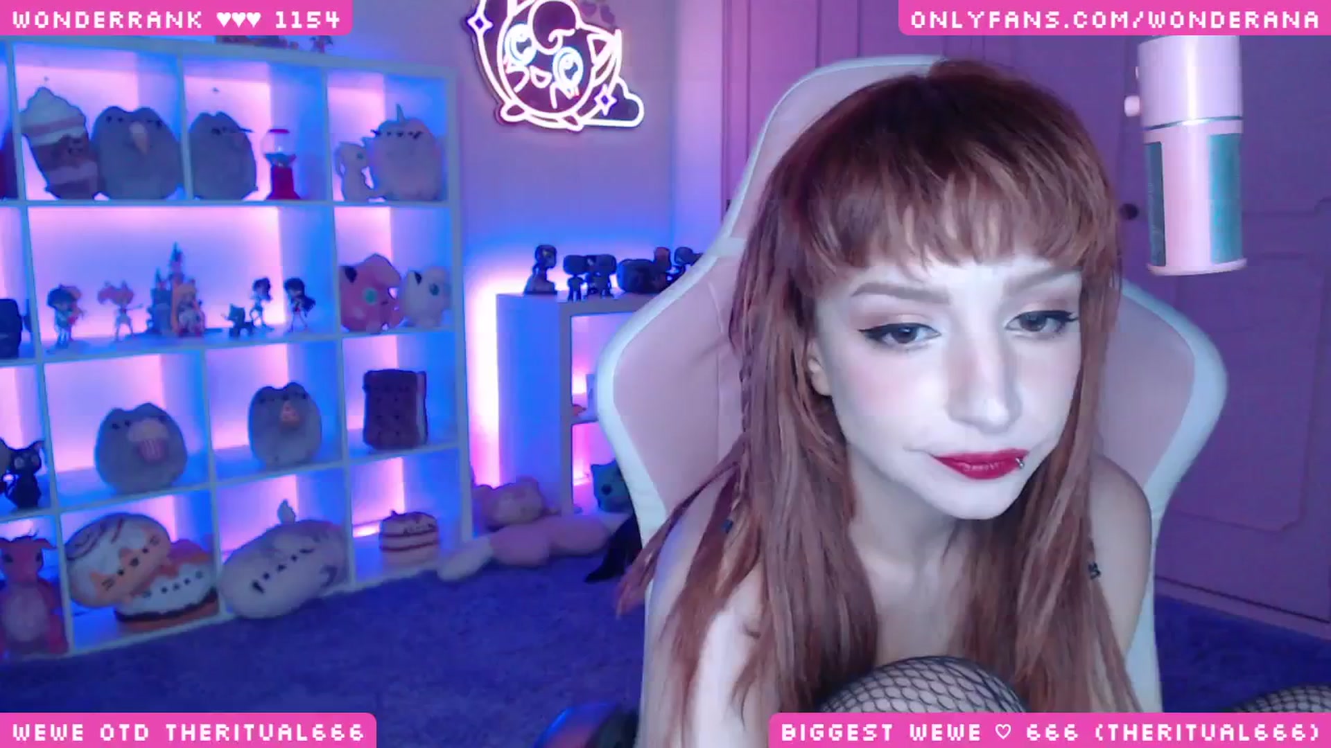 Gallery image thumbnail from WonderAna's myfreecams stream on, 08/06/2024, 03:11 image 15 of 20
