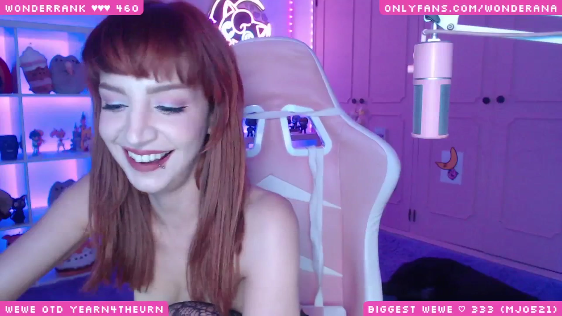 Gallery image thumbnail from WonderAna's myfreecams stream on, 08/17/2024, 04:03 image 13 of 20